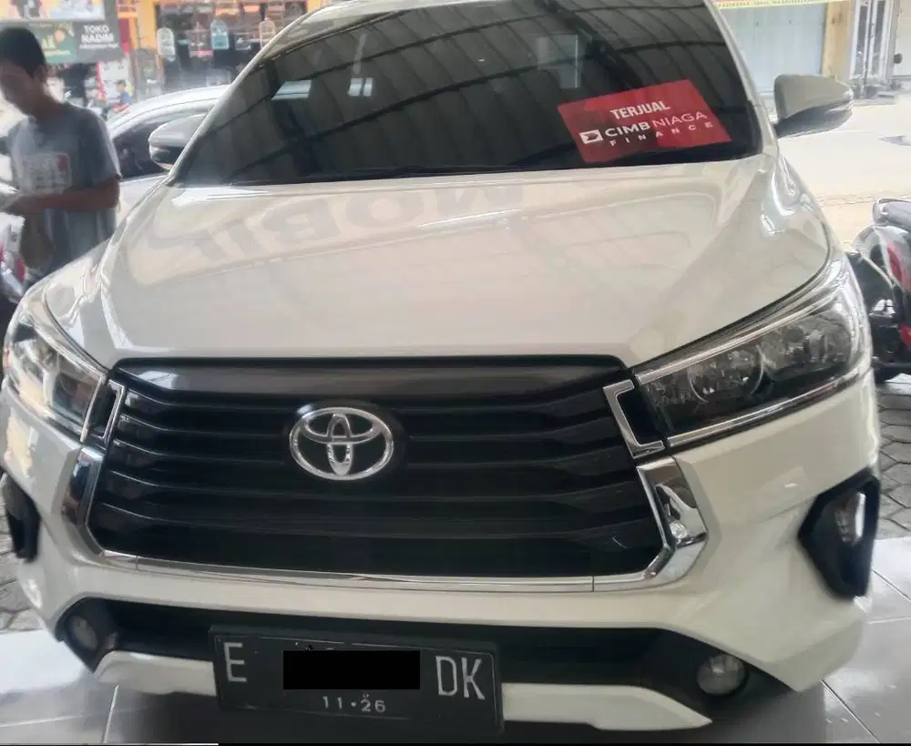 Innova 2.4 V AT 2019