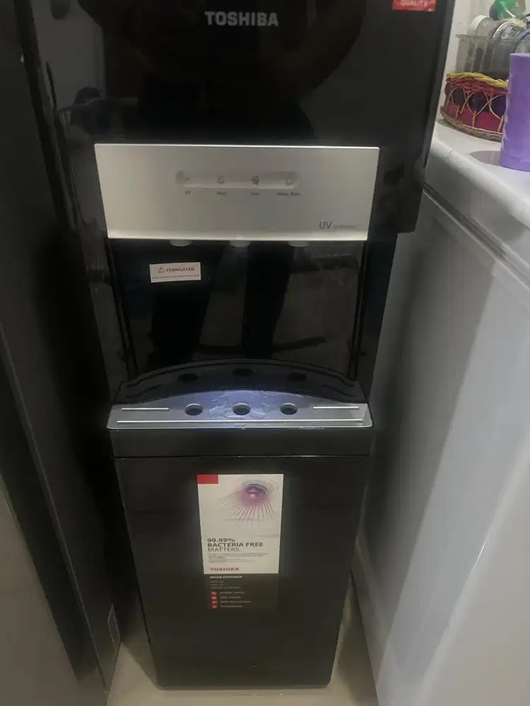 Dispenser toshiba antibacteria uv