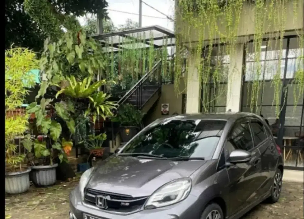 Honda Brio RS CVT 2016