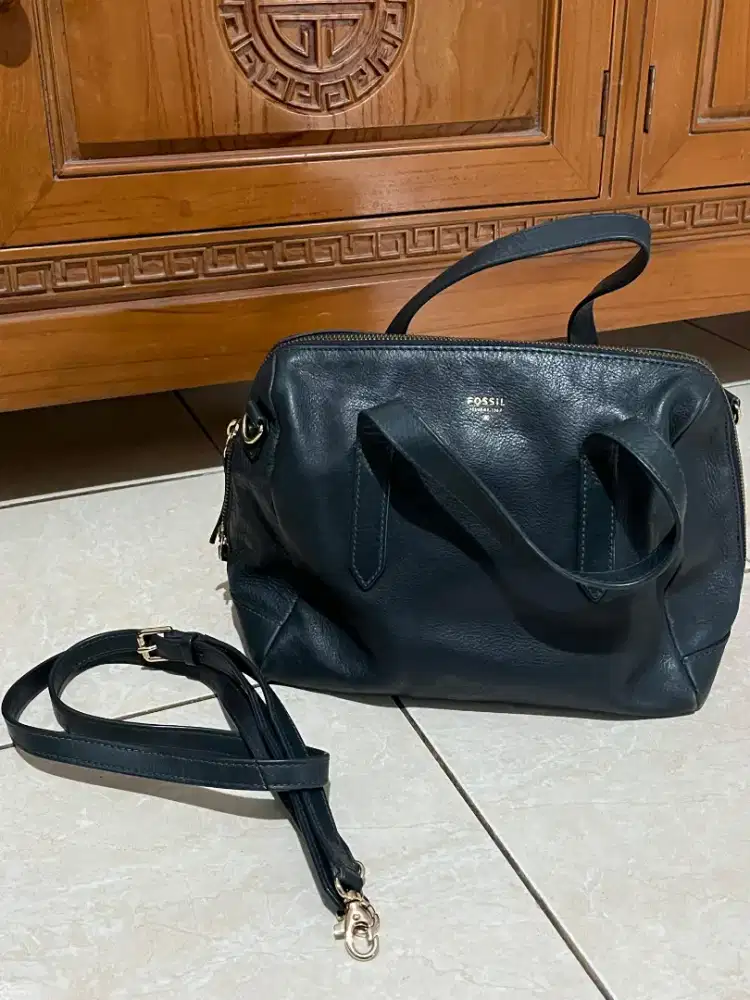 Fossil sydney satchel heritage blue, like new!