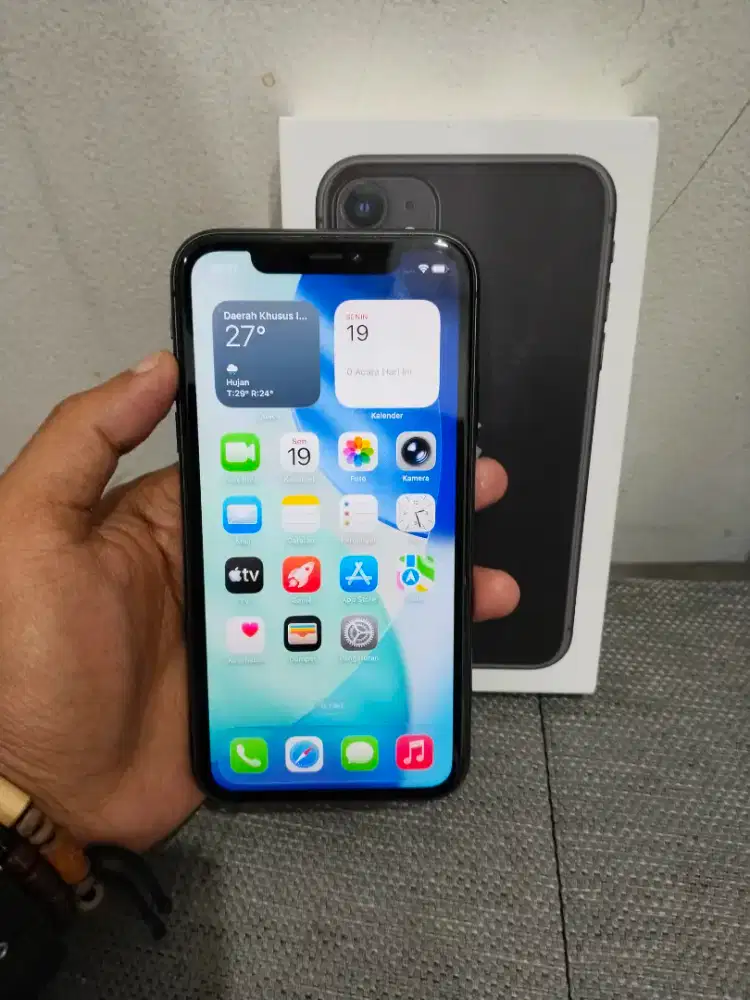 iPhone 11 64Gb ibox