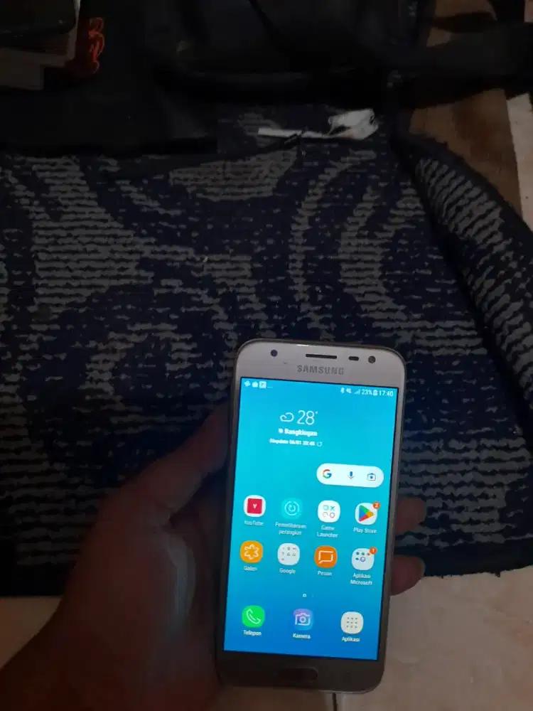 Samsung J3 pro ram 2gb (Bisa tt