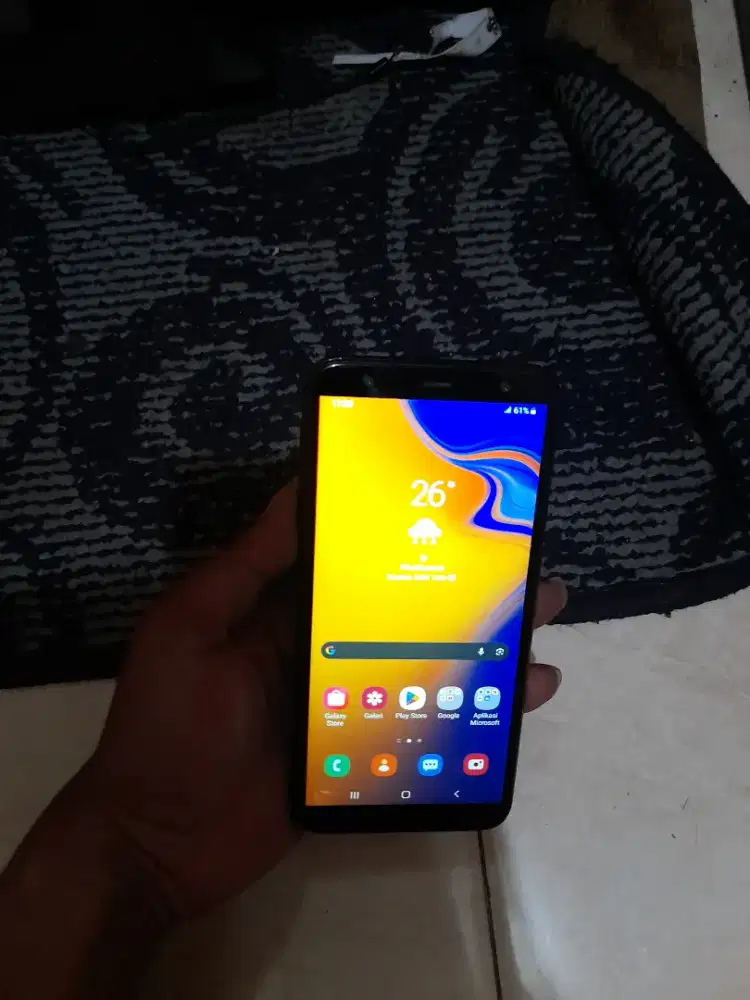 Samsung J6+ 4/64 (bisa tt