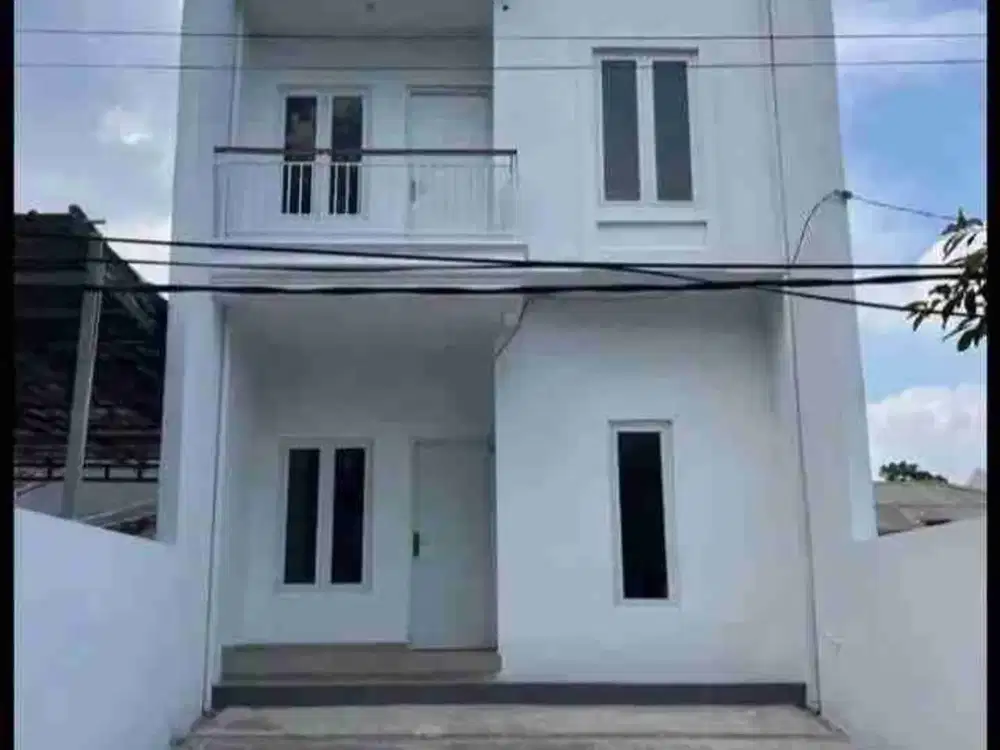 MURAH !! SIAP HUNI Rumah 2 Lantai Komplek Ikip Jatibening