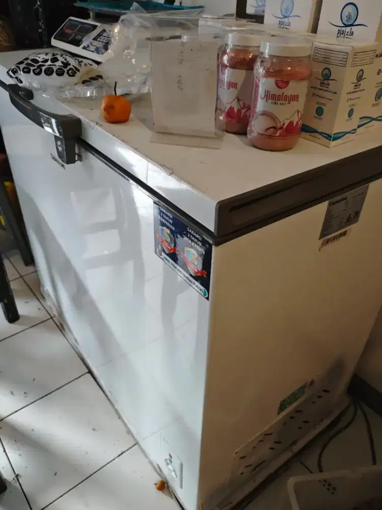 Freezer Changhong 280L