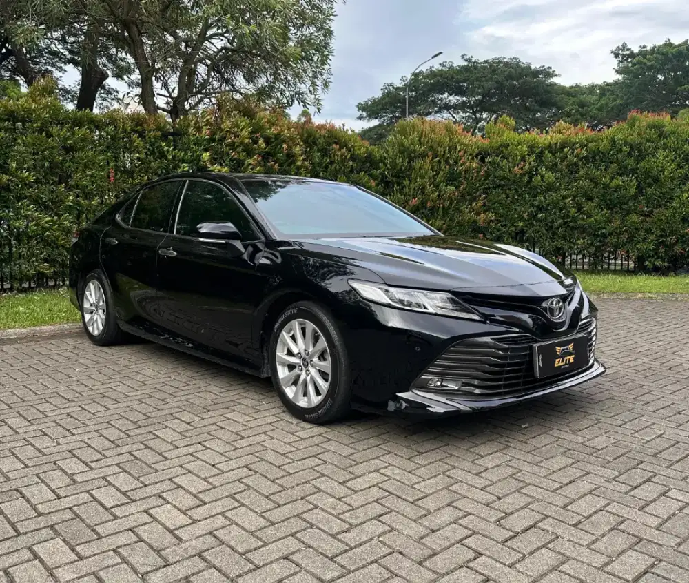 Toyota Camry 2.5V 2019