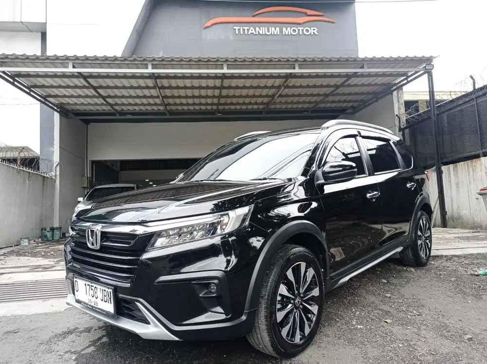 KM 10rb ANTIK Honda BRV E Prestige Black 2023