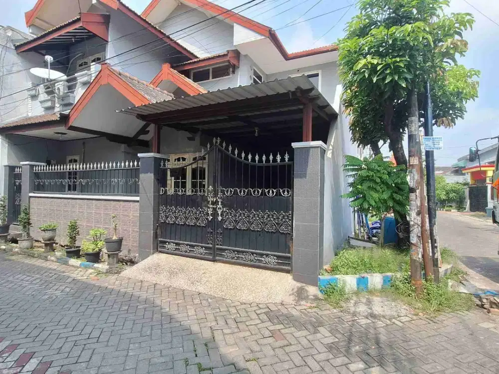 Dijual rumah asset lelang  di kebraon wiyung  lokasi strategis