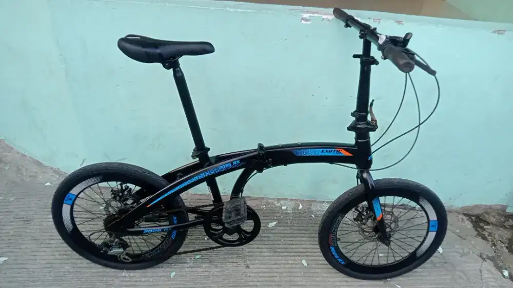Sepeda lipat EXOTIC double cakram ukuran 20 bonus ban baru D/B