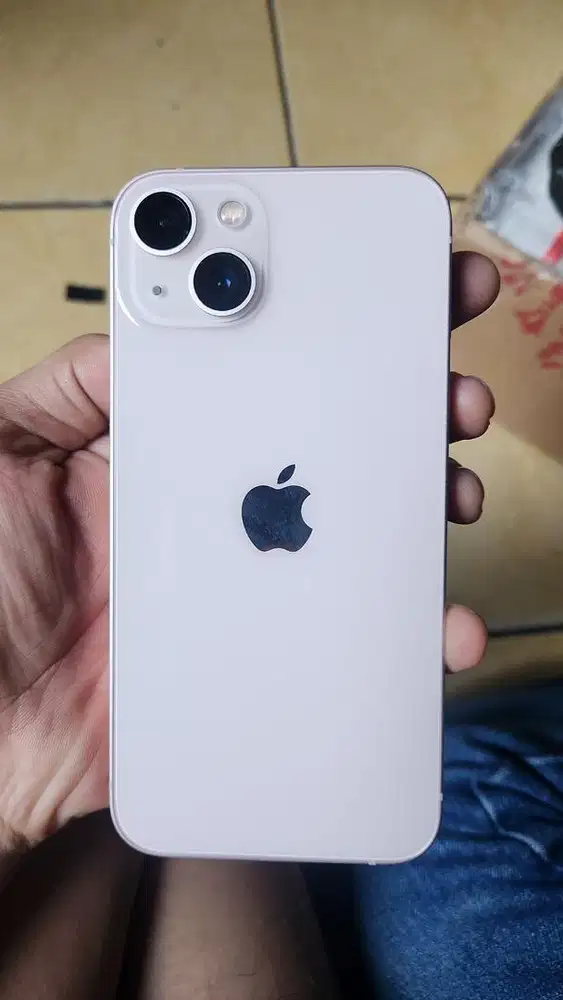 IPHONE 13 ex IBox Pemakaian pribadi dari baru