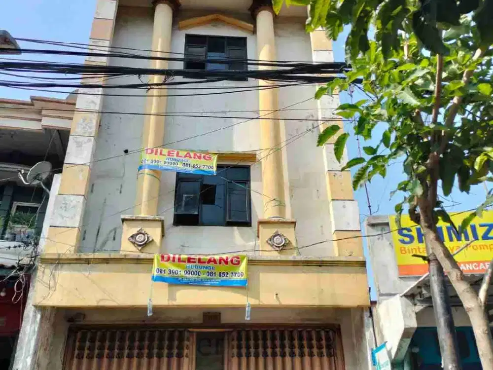 Dijual rumah asset lelang  di kandangan kecamatan benowo komersial area