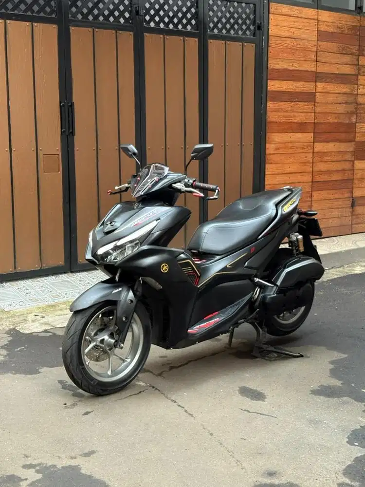 Yamaha Aerox Abs Keyless 2022 Black Matte Termurah!
