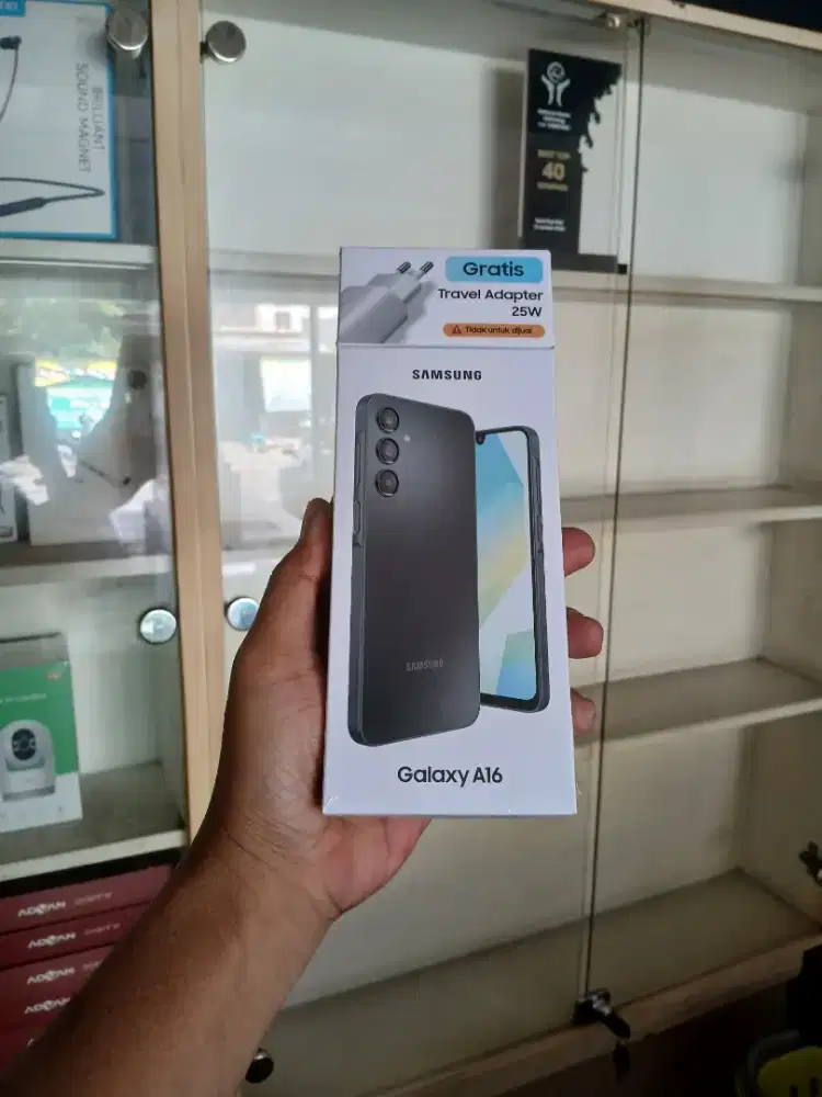 Berminat silahkan WA Samsung Galaxy A16 8/128 Garansi resmi 1thn