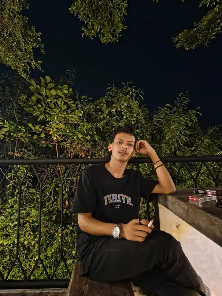 Mencari kerja modal KTP, siap bekerja