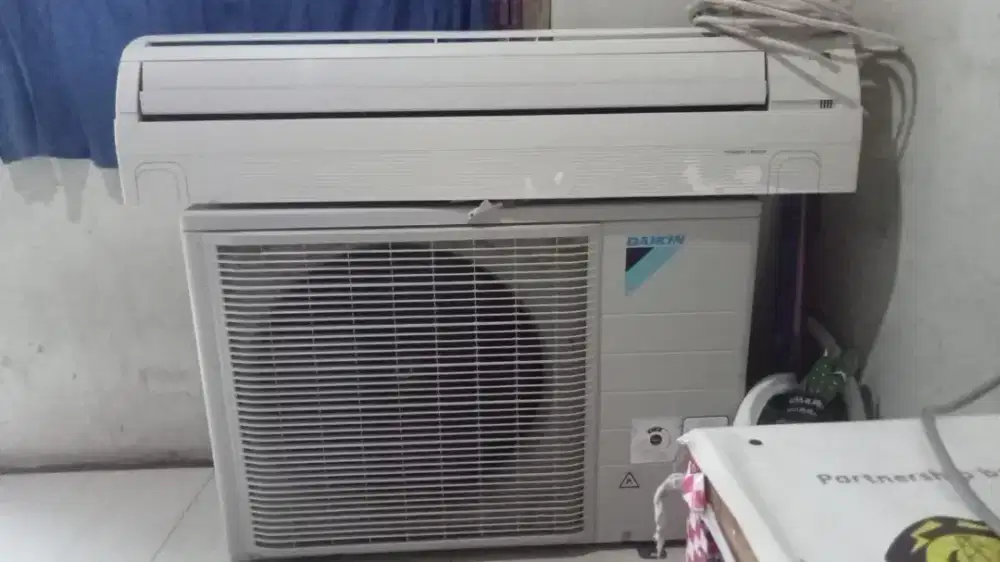 Jual AC daikin 2PK
