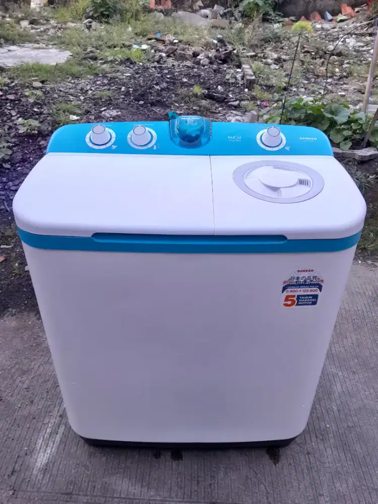 MESIN CUCI SANKEN 90% SEPERTI BARU