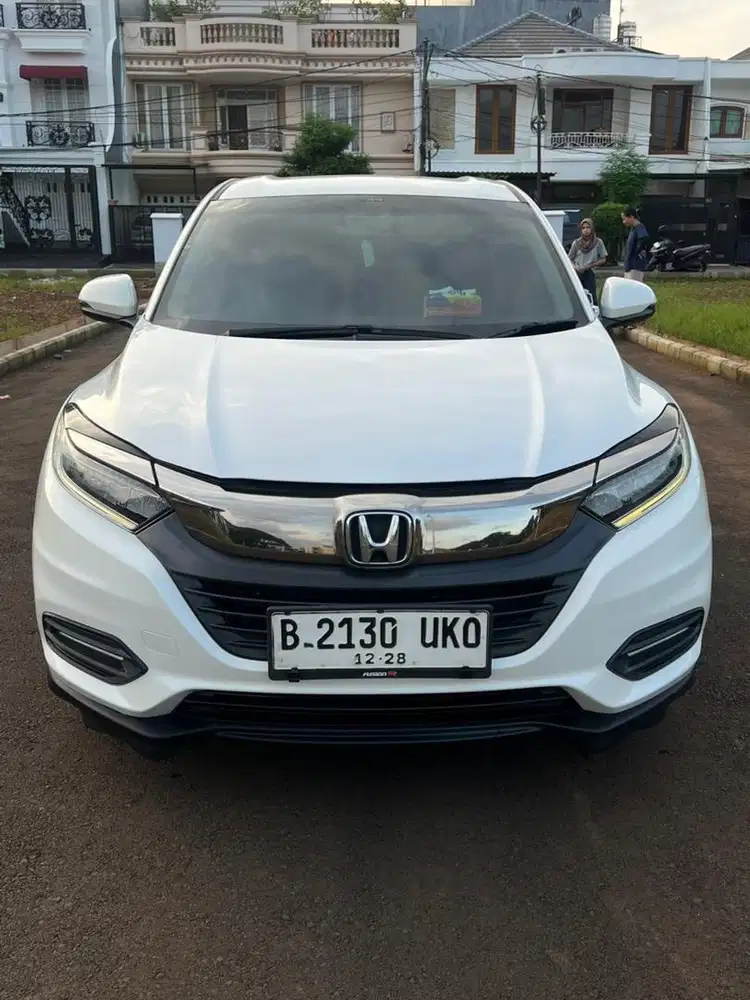 HRV SE 2018 PUTIH PANJANG PRIBADI SIAP LANGSUNG PAKE KHUSUS CASH