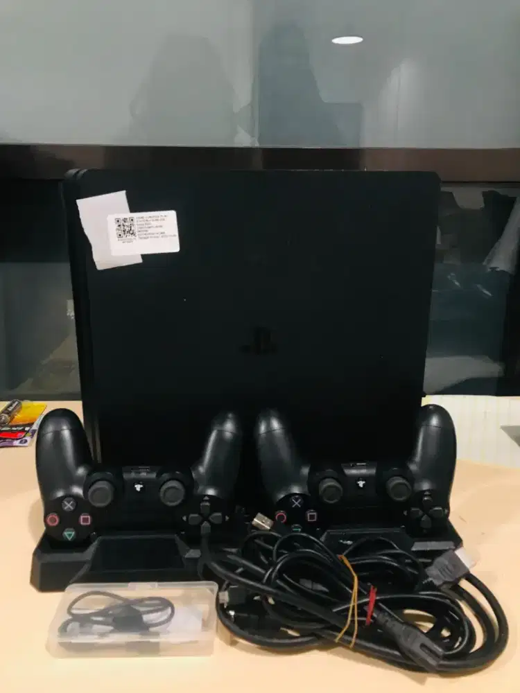 Sony Playstation 4 Slim 1 TB