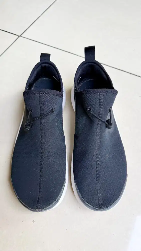 *ORI Preloved* Nike Aptare slip-on (discontinued)
