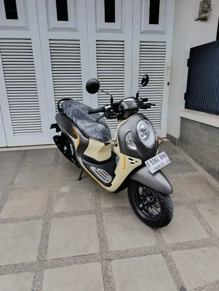 Bissmillah dijual motor Honda Scoopy SE 2024 istimewa