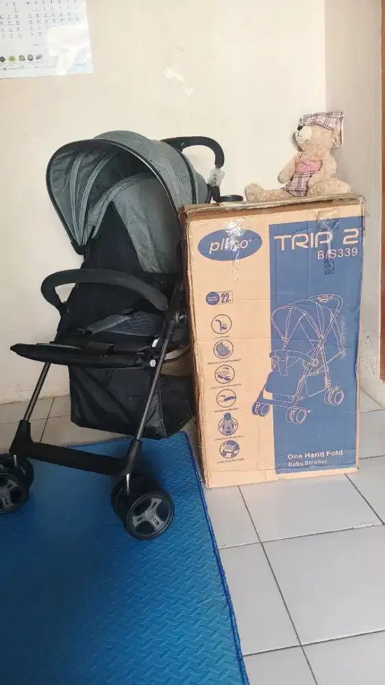 Stroller Bayi warna Hitam