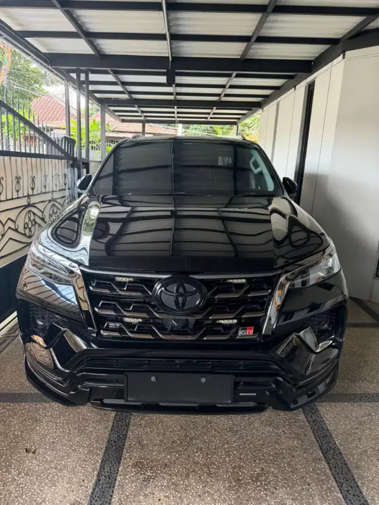 Dijual Fortuner 2.8 GR SPORT AT 2024