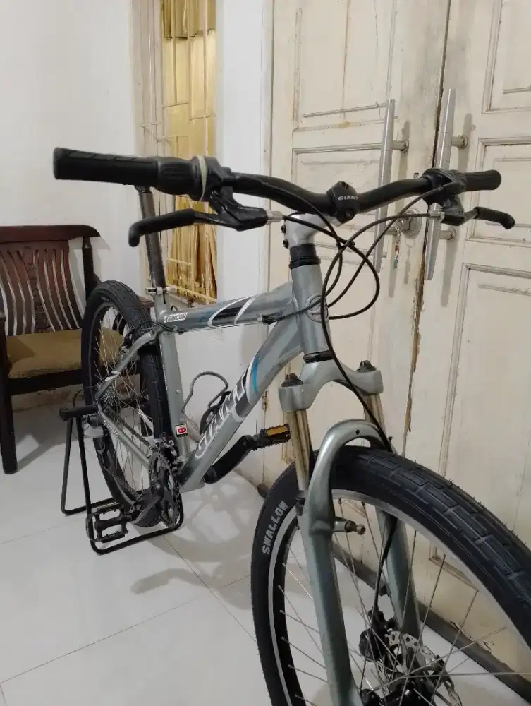Sepeda MTB Giant 26 inch