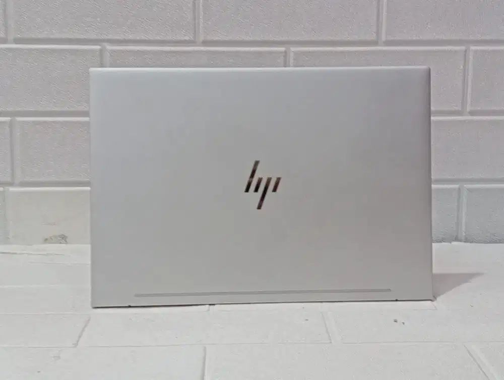 Laptop HP ENVY /intel core i5 / RAM 8 GB SSD 512 GB /NVDIA MX 250