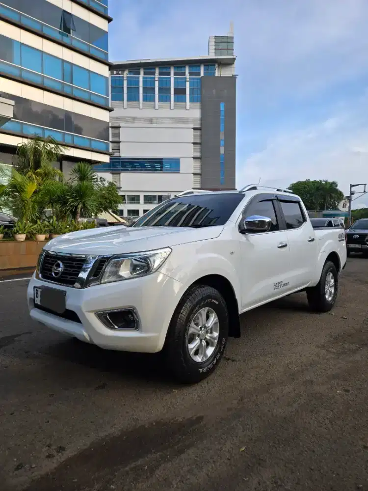 Nissan New Navara Np300 2018 4x4 Manual Tgn1 Asli B dari lahir
