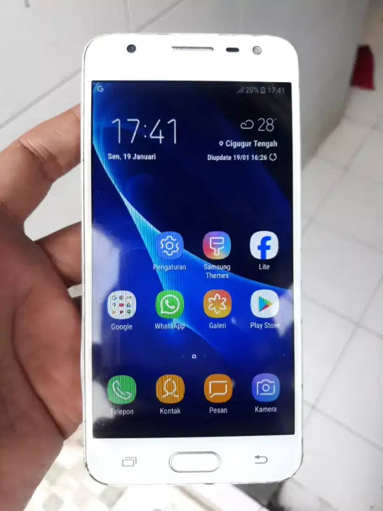 Samsung galaxy J5 prime 4G 2/16 layar 5 inchi gold