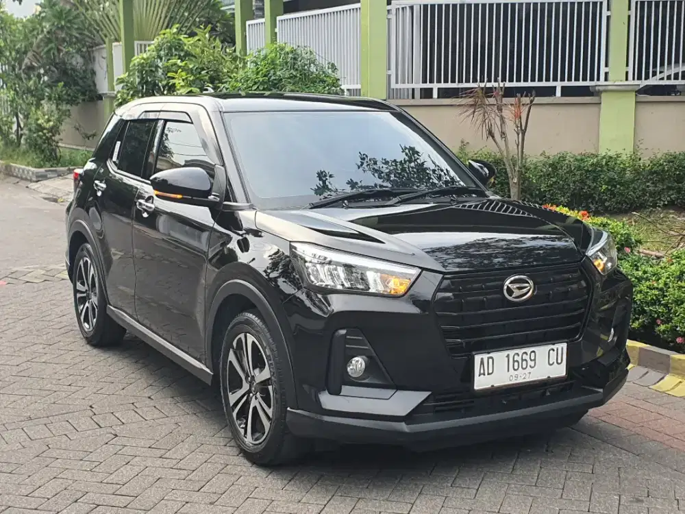 Rocky 1.0 turbo tipe matic thn 2022 low km bs krdt