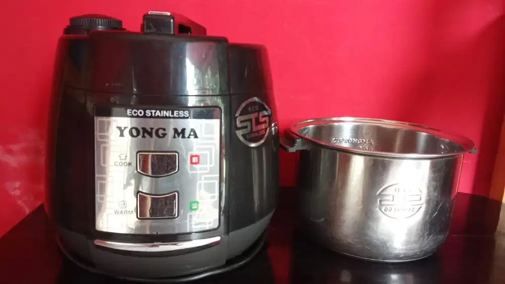 Ricecooker yong ma 2 liter