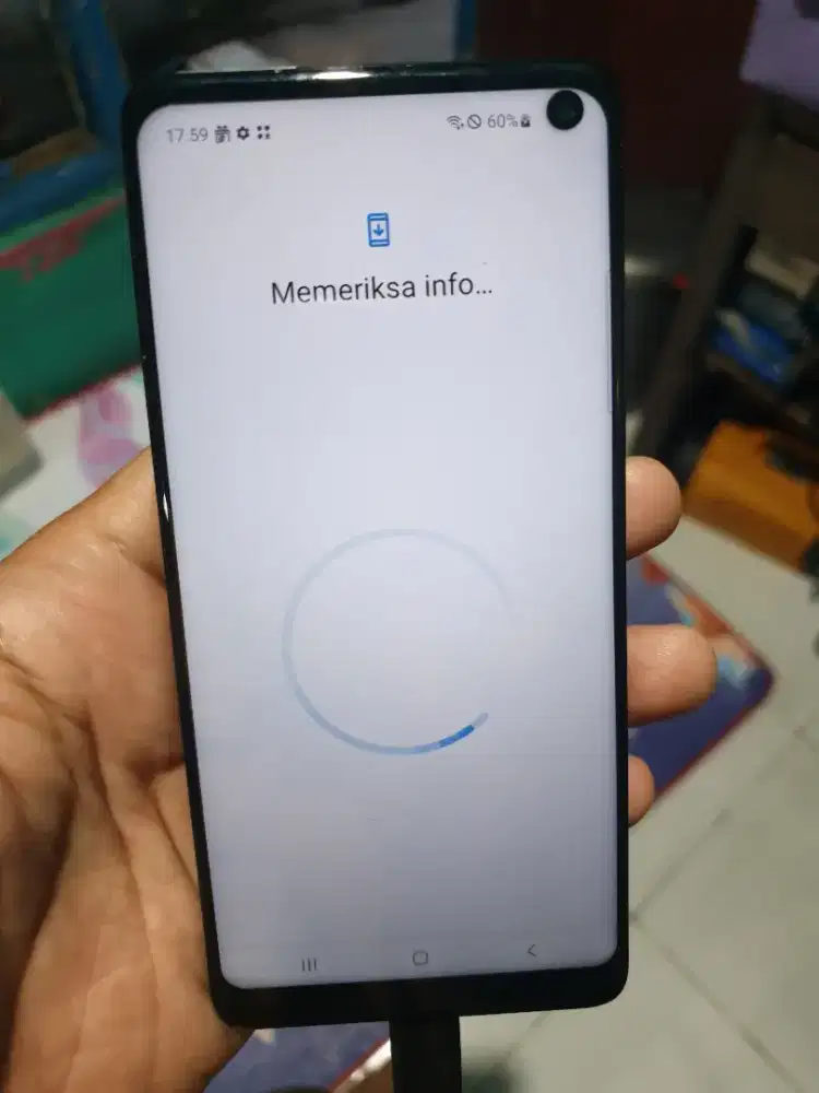 Jual cepat samsung s10 minusan
