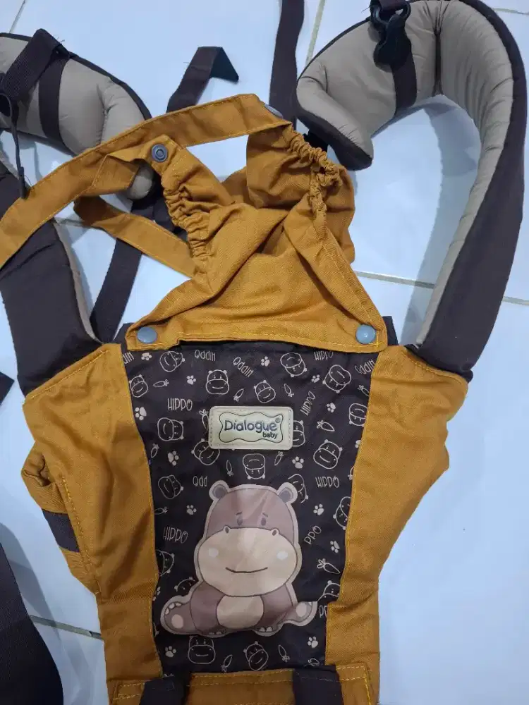 Gendongan Hipseat Dilaogue Baby