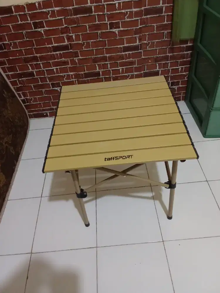 TaffSPORT Meja Lipat Piknik, Camping Portable 53x51x50cm