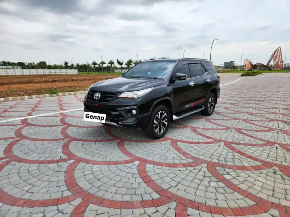 FORTUNER VRZ 2.4 TRD AT 2018.TDP 60 JT