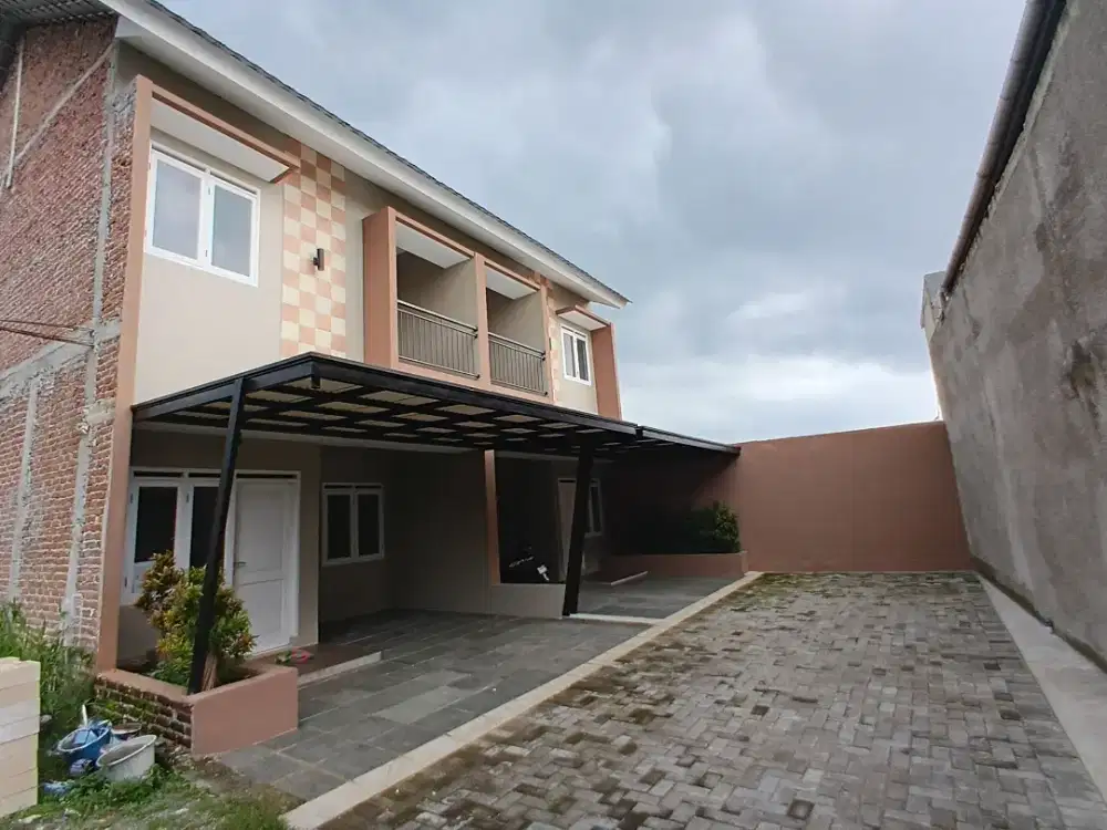 JUAL RUMAH BARU 2 LANTAI DEKAT ALUN-ALUN CIMAHI