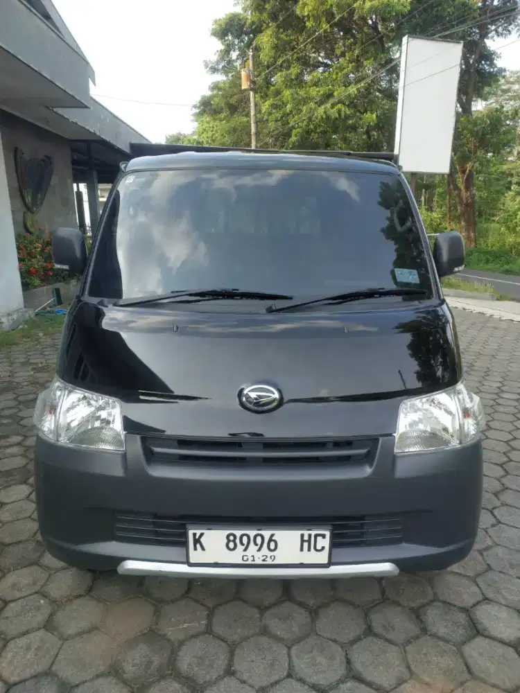 Granmax pick up 1.5 Ac Ps th 2023/2024 hitam