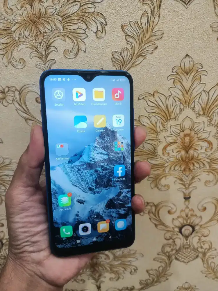 Xiomi redmi 8a pro ram 3/32 mlus normal semua nya batangan saja
