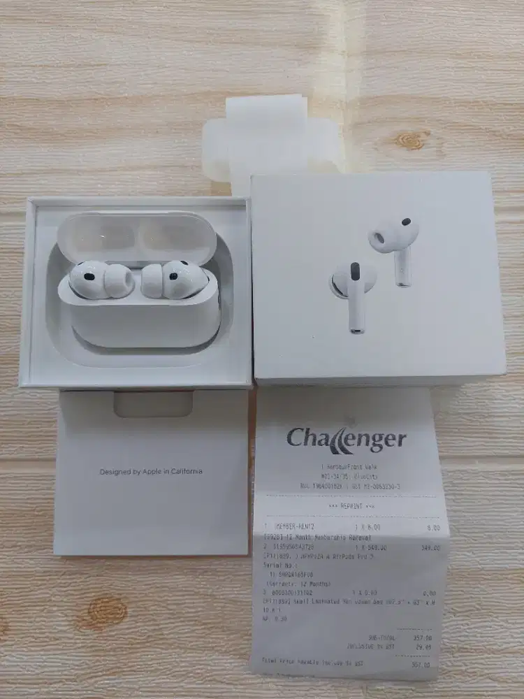 Apple Airpods Pro Gen 3 Second Original Mulus