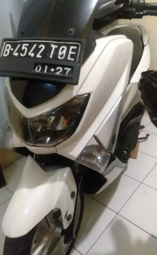 Dijual nmax 2017 ss lengkap + faktur pajak baru bayar