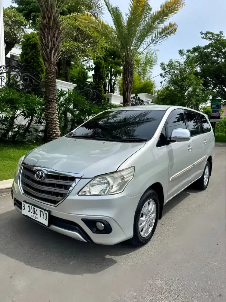 Innova G 2.4 Matic Diesel 2014
