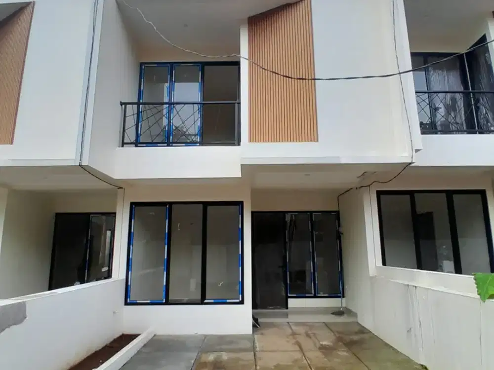 dijual rumah 2 lantai siap huni di jatiasih bekasi, harga 500 jutaan