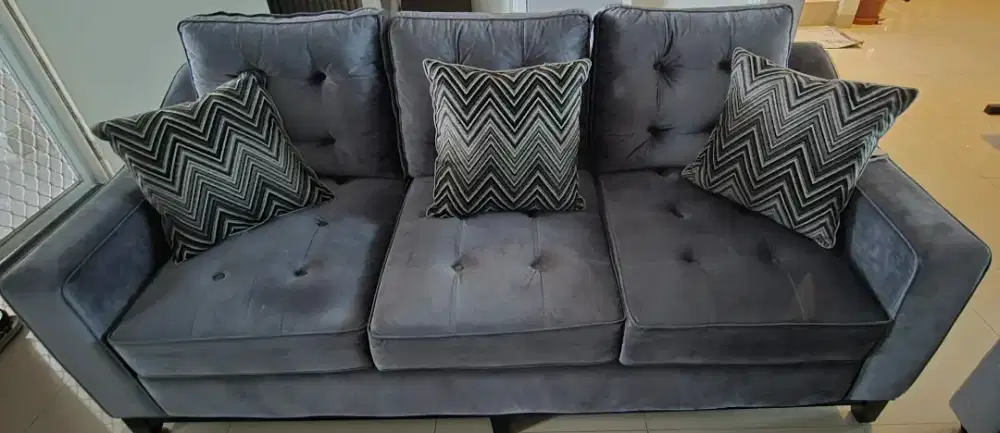 Dijual Sofa & Table Set Rosewood