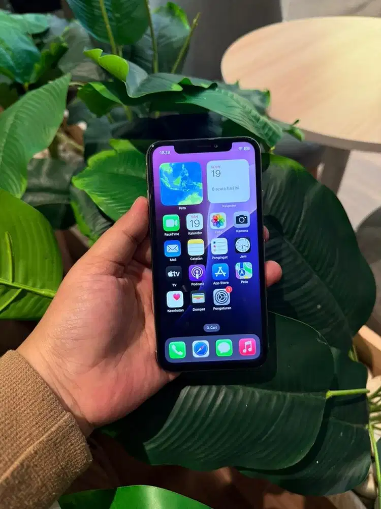 Iphone XS 64GB INDOSAT TRI