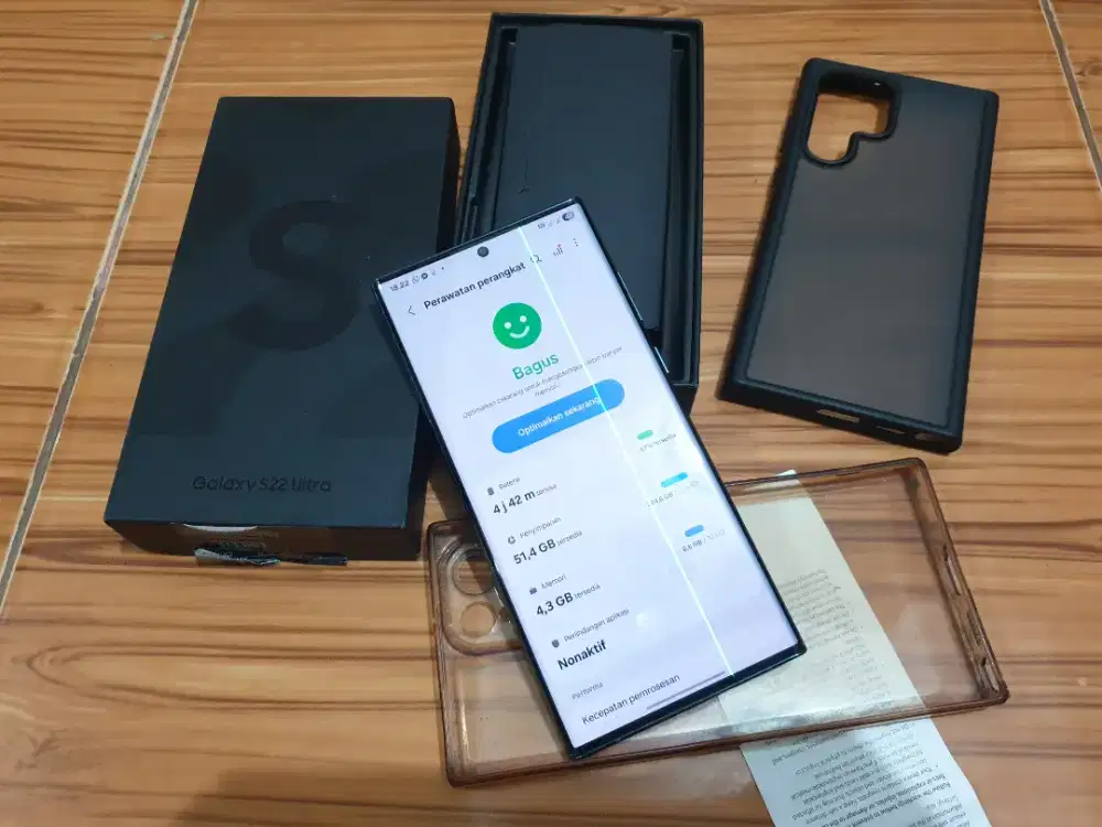 Samsung Galaxy S22 Ultra SEIN 12/256GB Minus Greenline 1