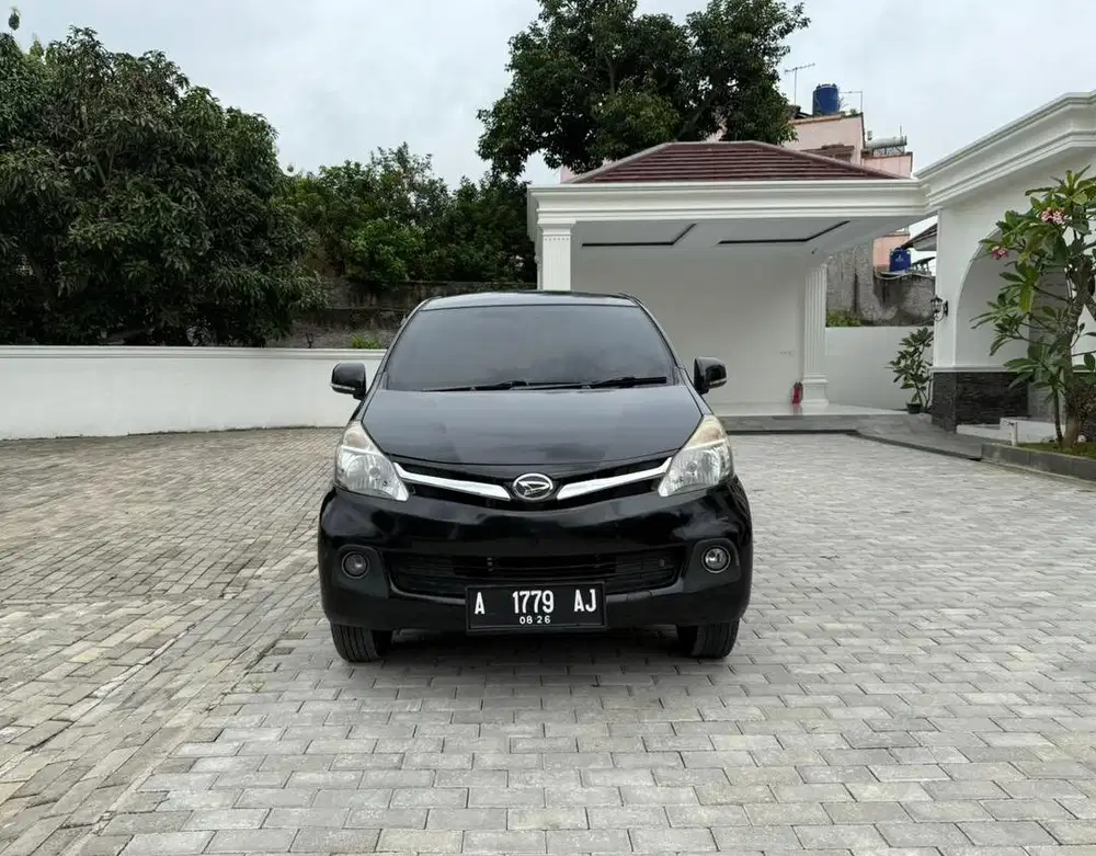 XENIA R DELUXE MANUAL 2014