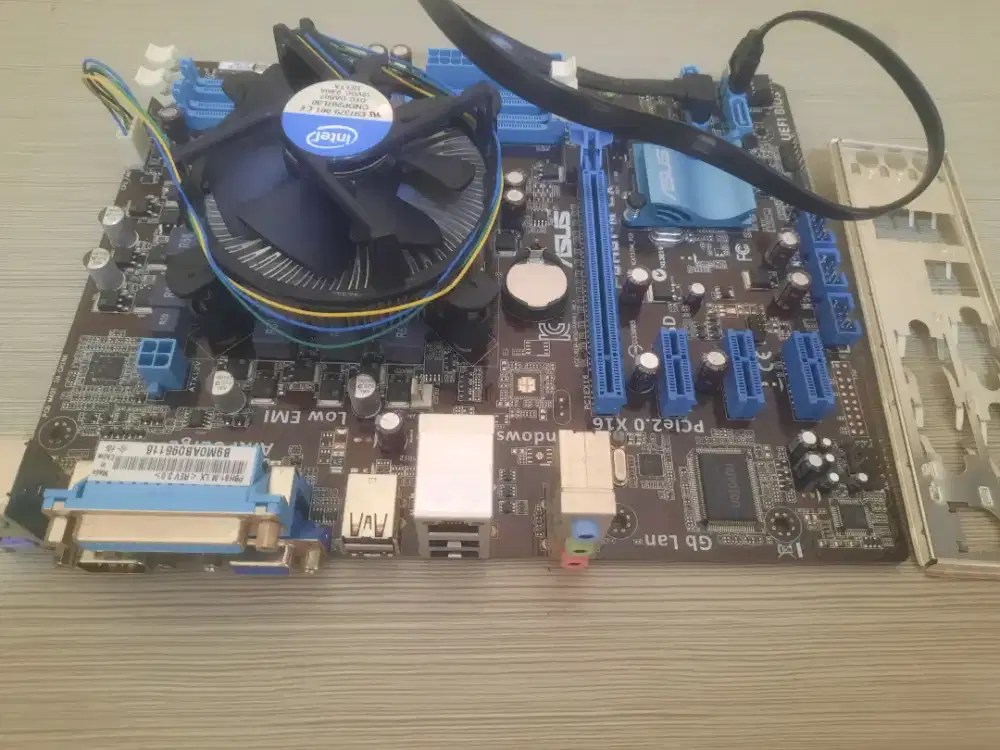 Jual Satu Set Maderbot Asus H61 Prosesor Intel Core i3-3240(No Minus )