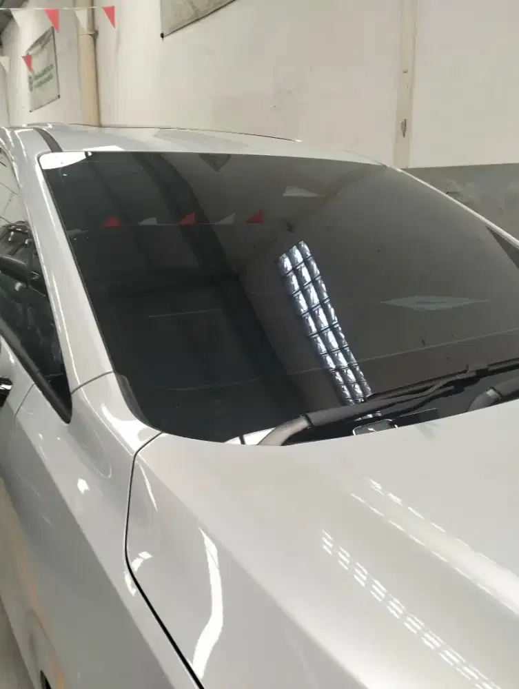Tempat pemasangan kaca film mobil di jamin rapi