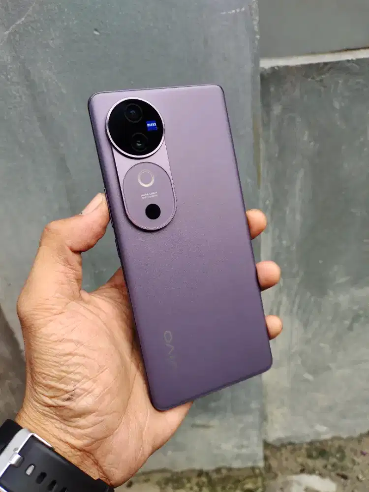 Vivo V40 5G No Minus Mulus